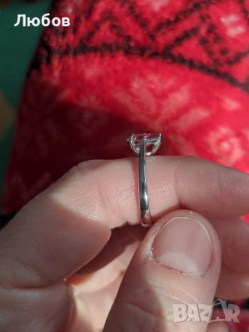 Нов сребърен пръстен с мойсанит, снимка 3 - Пръстени - 52640240