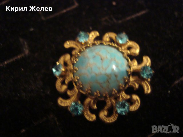 СТАРИННА АРТ ДЕКО ПОЗЛАТЕНА БРОНЗОВА БРОШКА с ЕСТЕСТВЕН ТЮРКОАЗ и САПФИР-КРИСТАЛ КАМЪНИ , снимка 14 - Други - 32266761
