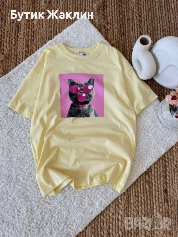 Дамска тениска свободен модел с коте, снимка 1