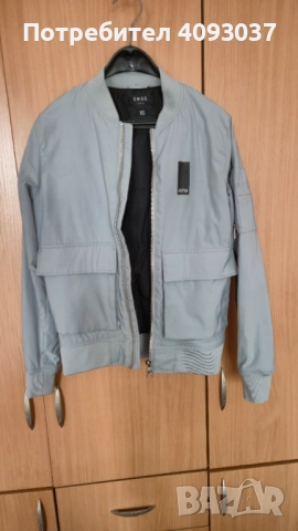 Мъжко яке тип бомбър