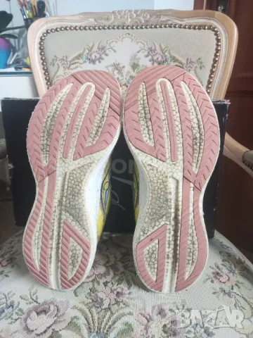 маратонки за бягане Saucony Endorphin Speed 3 Yellow Jaune, снимка 5 - Маратонки - 49749889