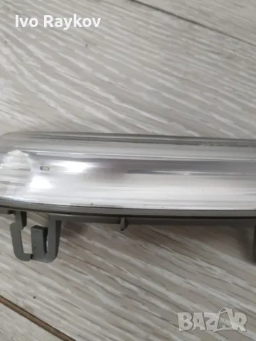 Ляв, мигач в огледалото за VW Passat , Golf 5 , 1K0949101 , 1K0 949 101, снимка 2 - Части - 49208833
