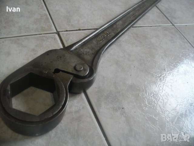 Голям камионаджийски Ключ до 32мм/Кръстат-Кръстачка/Тресчотъчен/Раздвижен-GEDORE/BELZER/VBW-Различни, снимка 10 - Ключове - 40738692