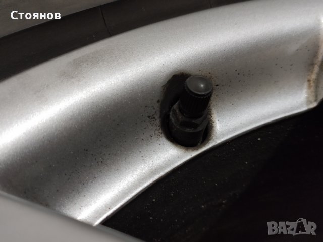 4бр. Летни гуми с джанти за Мерцедес 235 65 17, снимка 2 - Гуми и джанти - 33351490