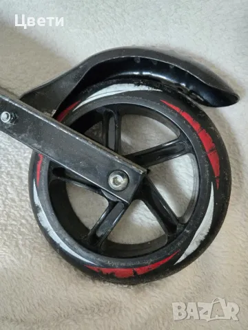 тротинетка 35лв. , снимка 4 - Детски велосипеди, триколки и коли - 49254775