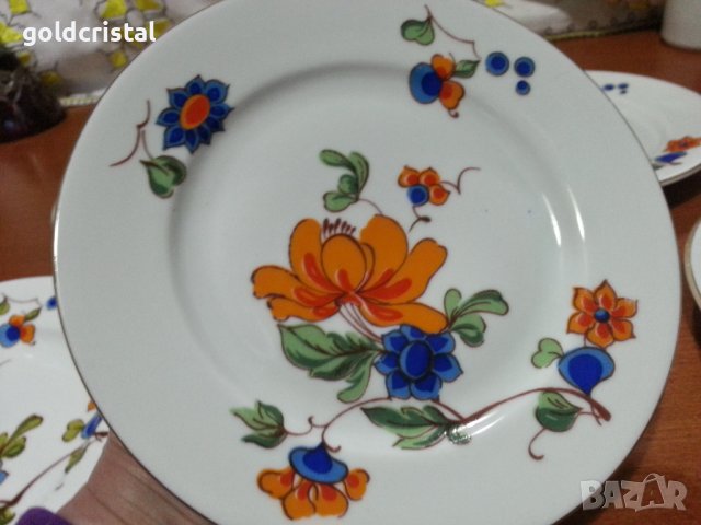 Стар български порцелан чинии , снимка 2 - Антикварни и старинни предмети - 43689352