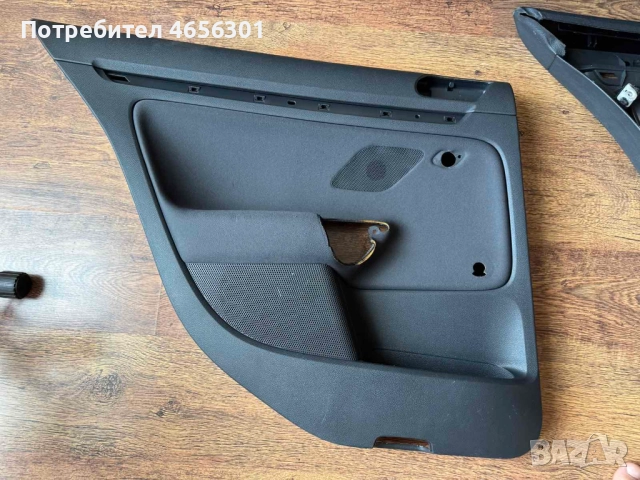 Лява и дясна кори на задни врати на Голф 5 Golf 5 само за 60лв. 1K4868115 1K4868116, снимка 4 - Части - 52487250