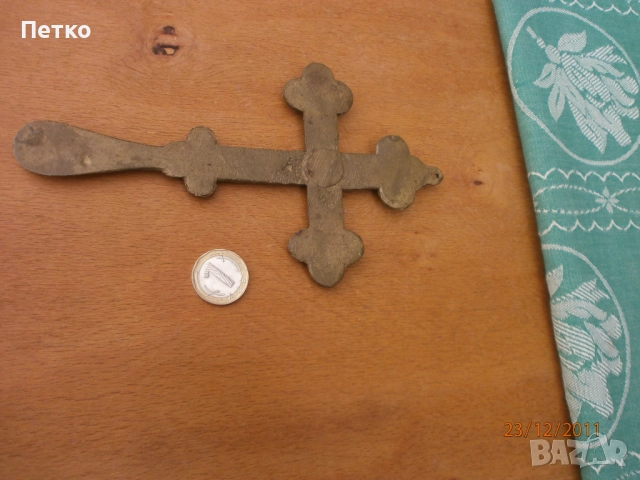 Автентичен бронзов кръст, снимка 7 - Антикварни и старинни предмети - 52605872