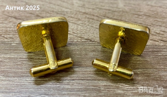 Винтидж копчета за ръкавели с Олимпийското мече — символ на Летни олимпийски игри 1980, СССР, снимка 2 - Антикварни и старинни предмети - 53462356