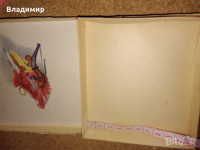 Ретро кутия от цигари "Запорожцы", снимка 5 - Антикварни и старинни предмети - 27350366