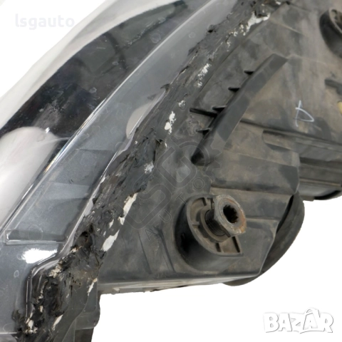 Десен фар Volkswagen Scirocco III 2008-2017 ID: 153709, снимка 2 - Части - 52401761