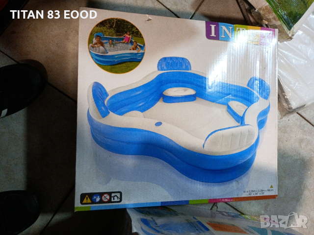 Надуваем басейн Intex Swim Center с 4 стола с облегалка, снимка 6 - Други стоки за дома - 44875178