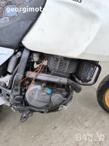 Само на части Suzuki dr 650 se dual sport , снимка 2 - Мотоциклети и мототехника - 49927761