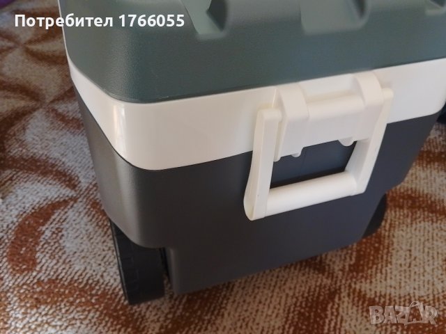 Хладилна чанта igloo maxcold attitude 90 wheeled cooler, снимка 5 - Хладилни чанти - 43957560