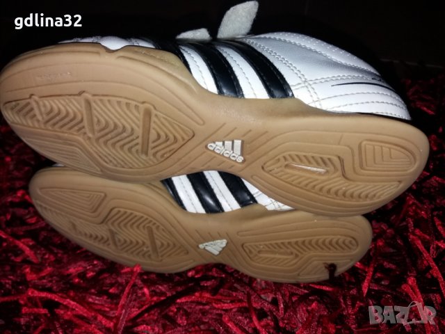 Adidas н 31, снимка 3 - Детски маратонки - 26629695
