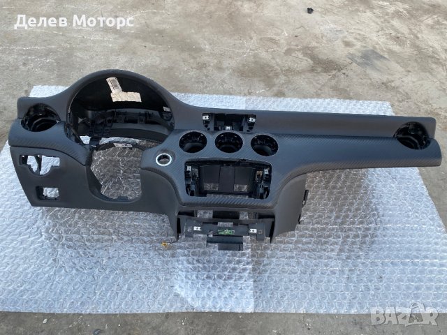 Арматурно табло с еърбег от Mercedes GLA X156, 2016 г., 17668013019H68 в автоморга Delev Motors, меж, снимка 2 - Части - 43541665