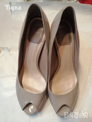 Обувки Christian Dior, снимка 1 - Дамски обувки на ток - 43172211