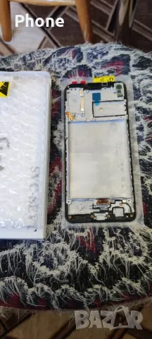 Samsung A21s. дисплея със рамка 