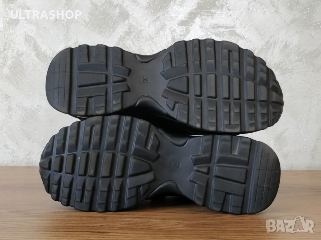 НОВИ Дамски маратонки 39 номер , снимка 3 - Маратонки - 51159453