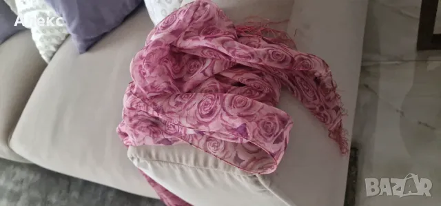 Ефирен шал, естествена коприна– Германия, Нов!, снимка 3 - Шалове - 49323115