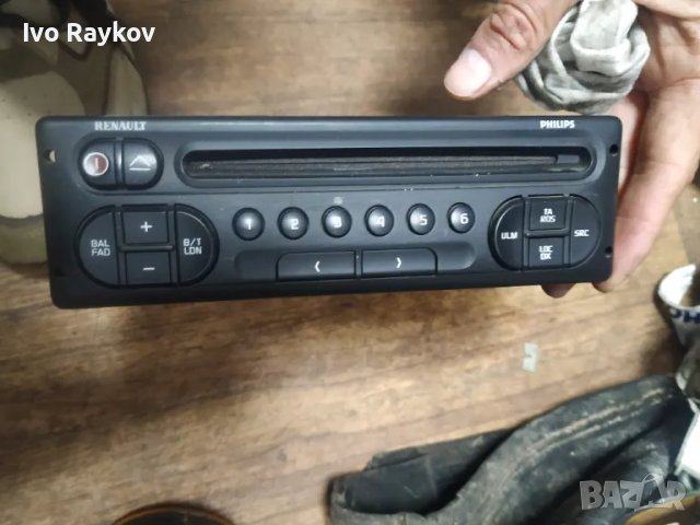 CD плеър за Renault Megane I Coach (03.1996 - 08.2003),  7700433070 , снимка 2 - Части - 49609270