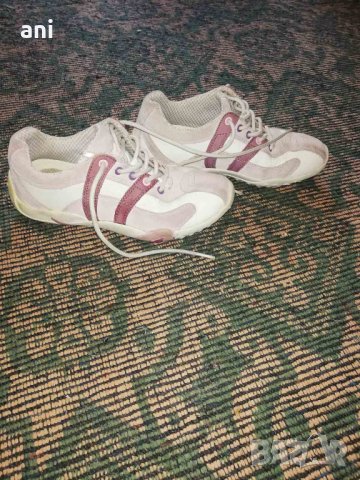 много маркови обувки, снимка 2 - Детски обувки - 28981352