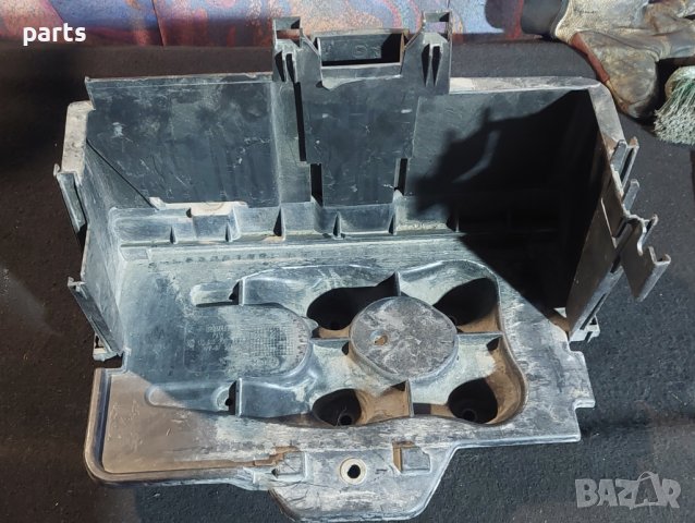 Стойка Акумулатор Ауди А3 8L - Голф 4 - Сеат Леон - Шкода - 1J0915333 - 1J0915335 N, снимка 3 - Части - 43853020