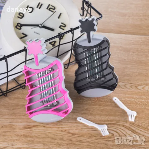 5462 Лампа против комари за контакт 220V, с четка