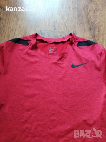 Nike - страхотна мъжка тениска М КАТО НОВА, снимка 3 - Тениски - 50760534