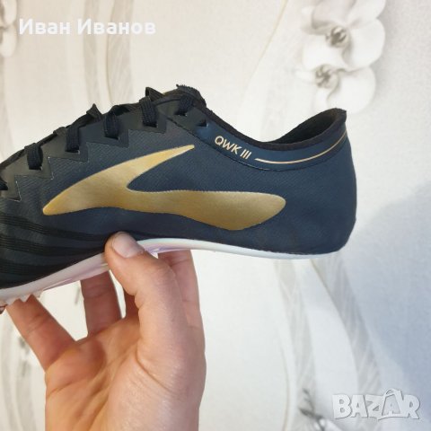 шпайкове за лека атлетика BROOKS QW-K V3  номер 44-44,5, снимка 15 - Спортни обувки - 40196939