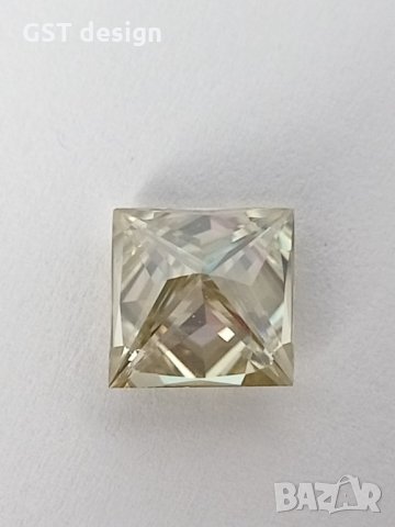 Уникален Топ Голям Фенси Шампанско Принцеса Мойсанит Диамант Moissanite Diamond 3+карата, снимка 6 - Други - 34904618