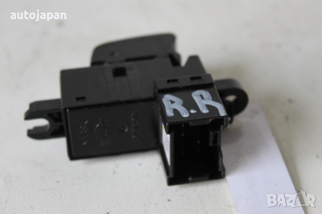 Бутон, копче ел. стъкло задно дясно Нисан примера п12 2.0 140кс комби 02г Nissan primera p12 2.0 140, снимка 2 - Части - 44856885