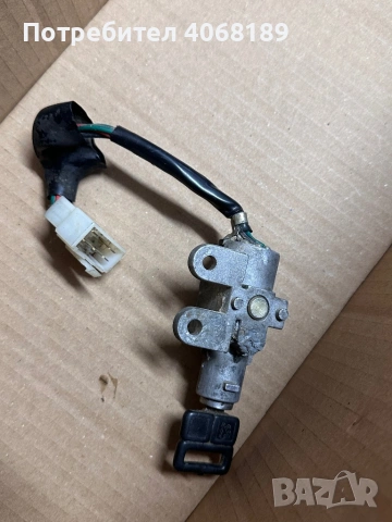 Стартов контакт за скутер , снимка 2 - Части - 53166878