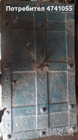 Метална каса, снимка 4 - Антикварни и старинни предмети - 53514364