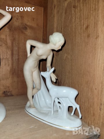 Дамата с Еленчето Валендорф порцелан, снимка 8 - Антикварни и старинни предмети - 42982459