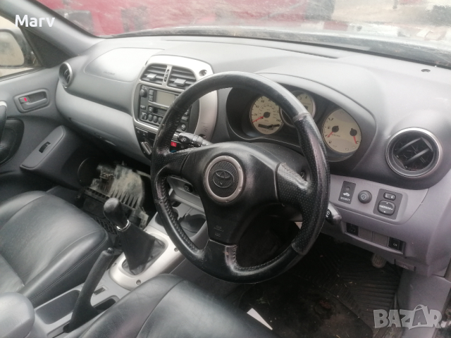 Toyota Rav4 2.0 бензин на части , снимка 6 - Автомобили и джипове - 44856921