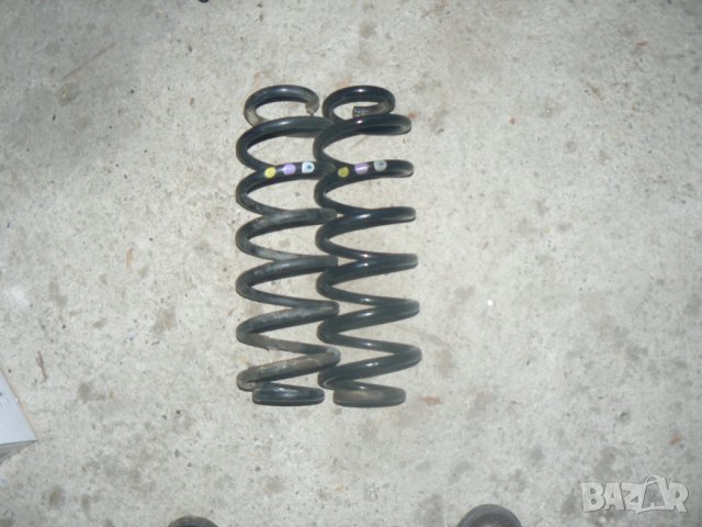ПАСАТ 6 - ПРУЖИНИ,,амортисьори,стартер,съединител,др., снимка 6 - Части - 32947432