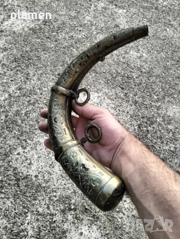 Голяма месингова барутница