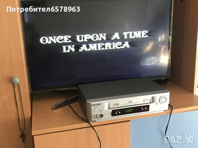 Видеокасета '' Имало Едно Време в Америка '' VHS, снимка 5 - Анимации - 48750686