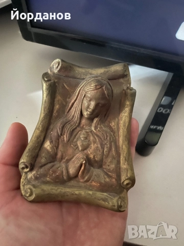 Богородица, гипсова отливка.