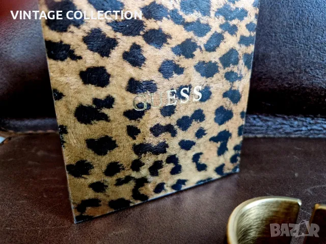 GUESS Дамски Часовник Гривна Оригинален в Отлично Състояние, снимка 3 - Дамски - 48746000