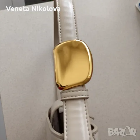 Дамска чанта , снимка 3 - Чанти - 49833830