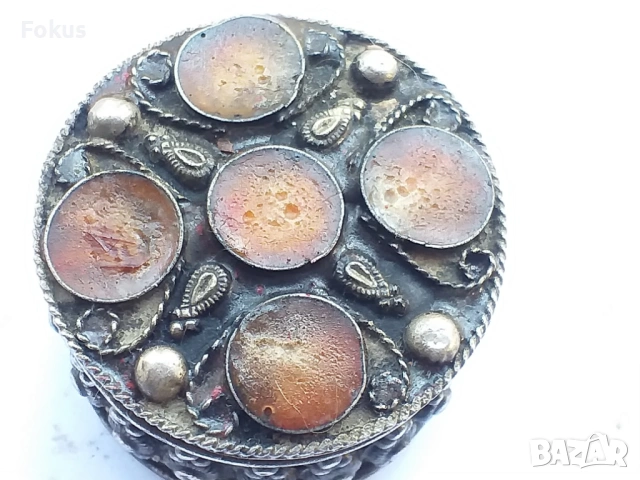 ПРЕКРАСНА МАЛКА КУТИЙКА КАДИФЕ, снимка 4 - Антикварни и старинни предмети - 53524912