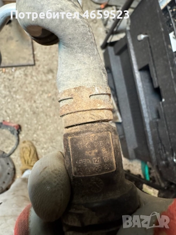 Термостат охладителна течност малък за Ауди Audi A8 D4 H4 само за 50лв. 4E0121113, снимка 3 - Части - 52540727