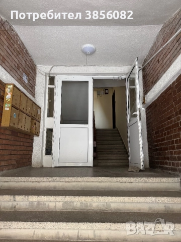 Апартамент в гр. Кърджали- тристаен , снимка 2 - Апартаменти - 52724802