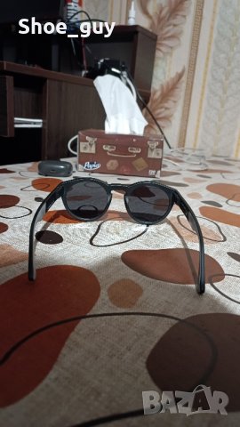 Слънчеви очила Tommy Hilfiger , снимка 2 - Слънчеви и диоптрични очила - 42978420