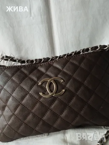 Кафява дамска чанта през рамо