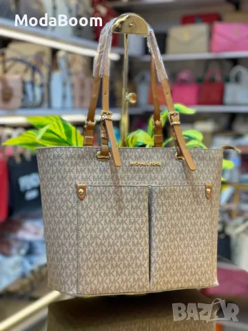 Michael Kors дамски чанти Различни цветове , снимка 2 - Чанти - 48854111