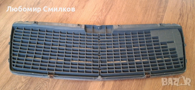 Решетка Mercedes W210 E Класа, снимка 5 - Части - 52934079