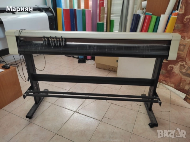 Режещ плотер Red Sail 1360 с възможност за рязане по контур